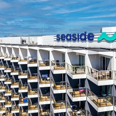 Seaside Kolobrzeg, Sun & Snow *