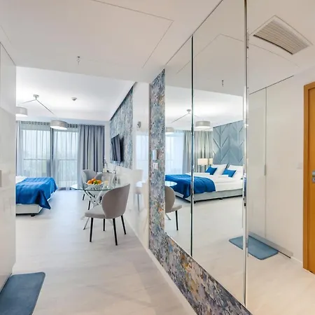 Apartamenty Sun & Snow W Obiekcie Seaside Kolobrzeg Kolobřeh