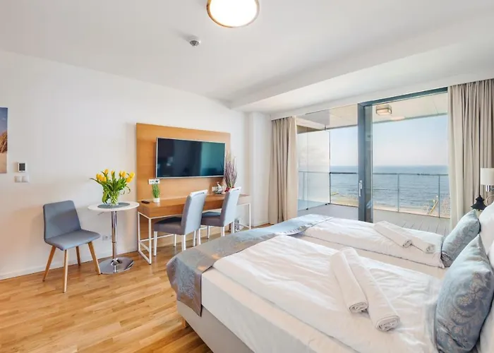 Seaside Kolobrzeg, Sun & Snow