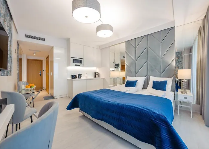 Seaside Kolobrzeg, Sun & Snow